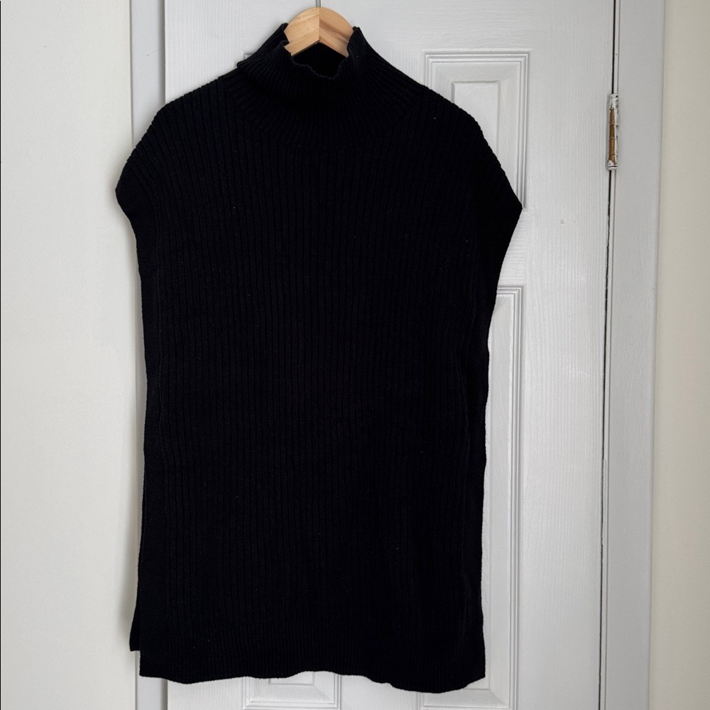 Banana Republic Black Sleeveless Tunic